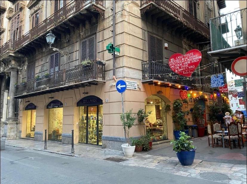 Apartamento Le Stanze Del Conte Palermo Exterior foto